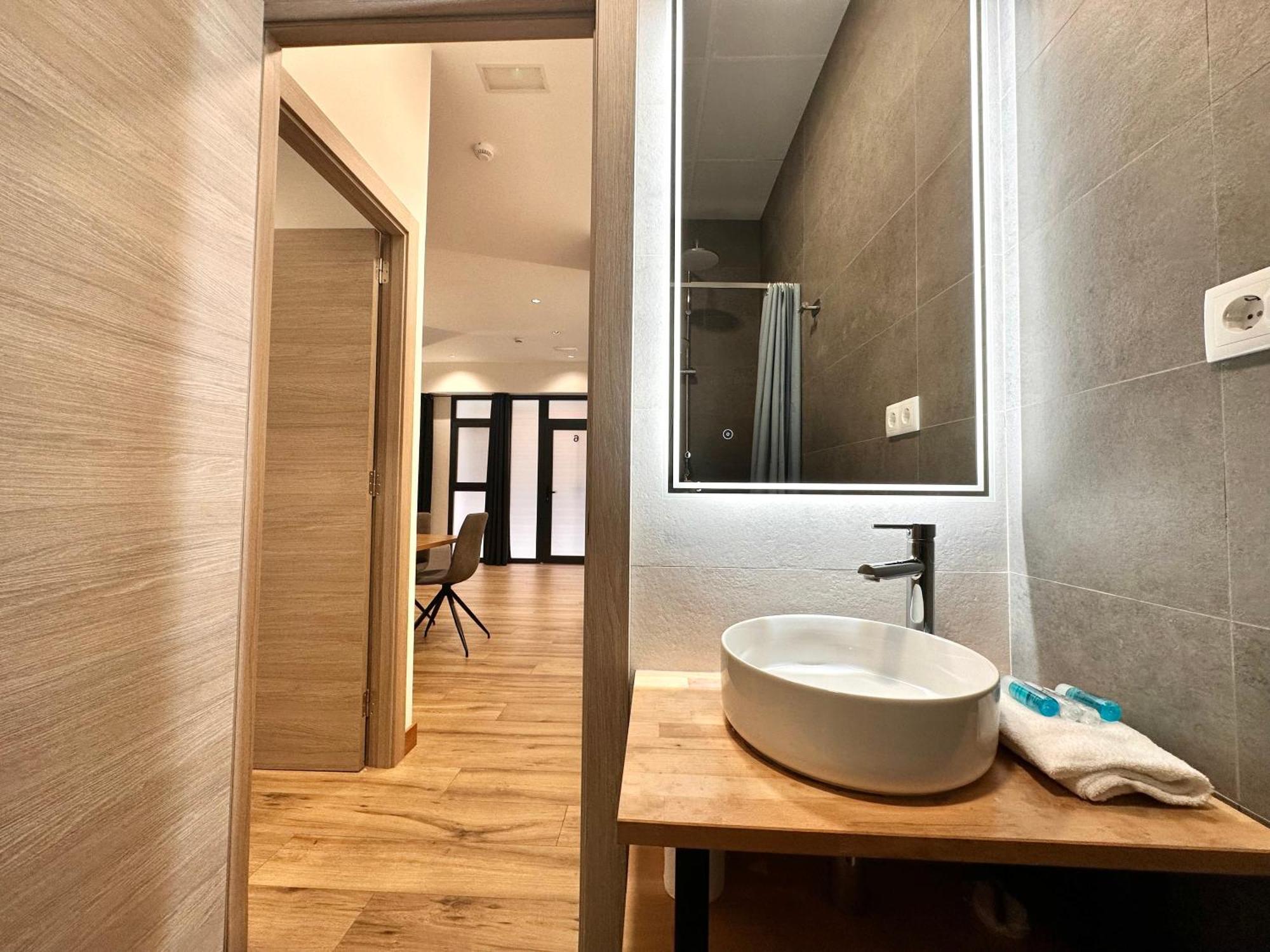 ולנסיה Place Your Place Suites Benimaclet מראה חיצוני תמונה